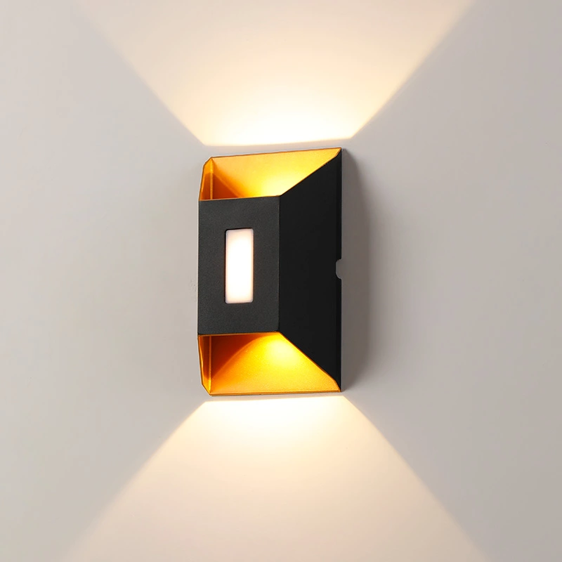 Supermerkatuko LED hormako kirol argi sinplea